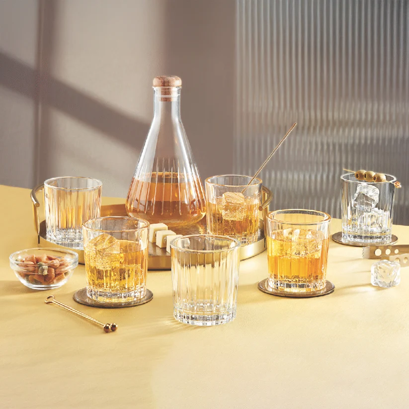 BOROSIL SET OF 7(1 DECANTER + 6 GLASS)